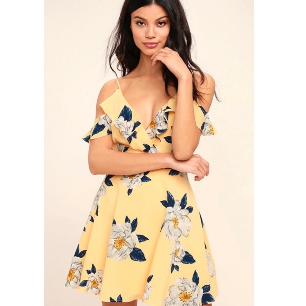 Lulu’s J.O.A. Yellow Floral Dress